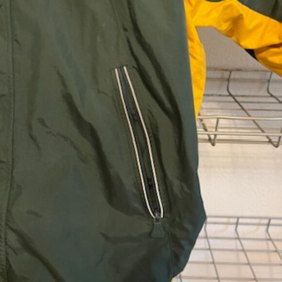 Winter Parka . Size: Extra Large {46-48} . Full Zip Jacket . Green Bay Packers - Picture 4 of 5